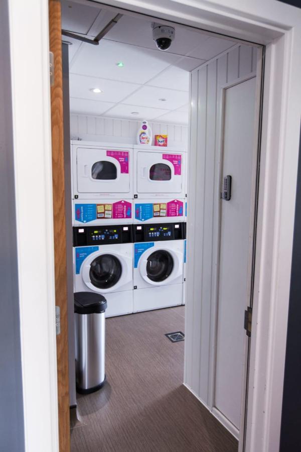 For Students Only Crown Place In Portsmouth Luaran gambar